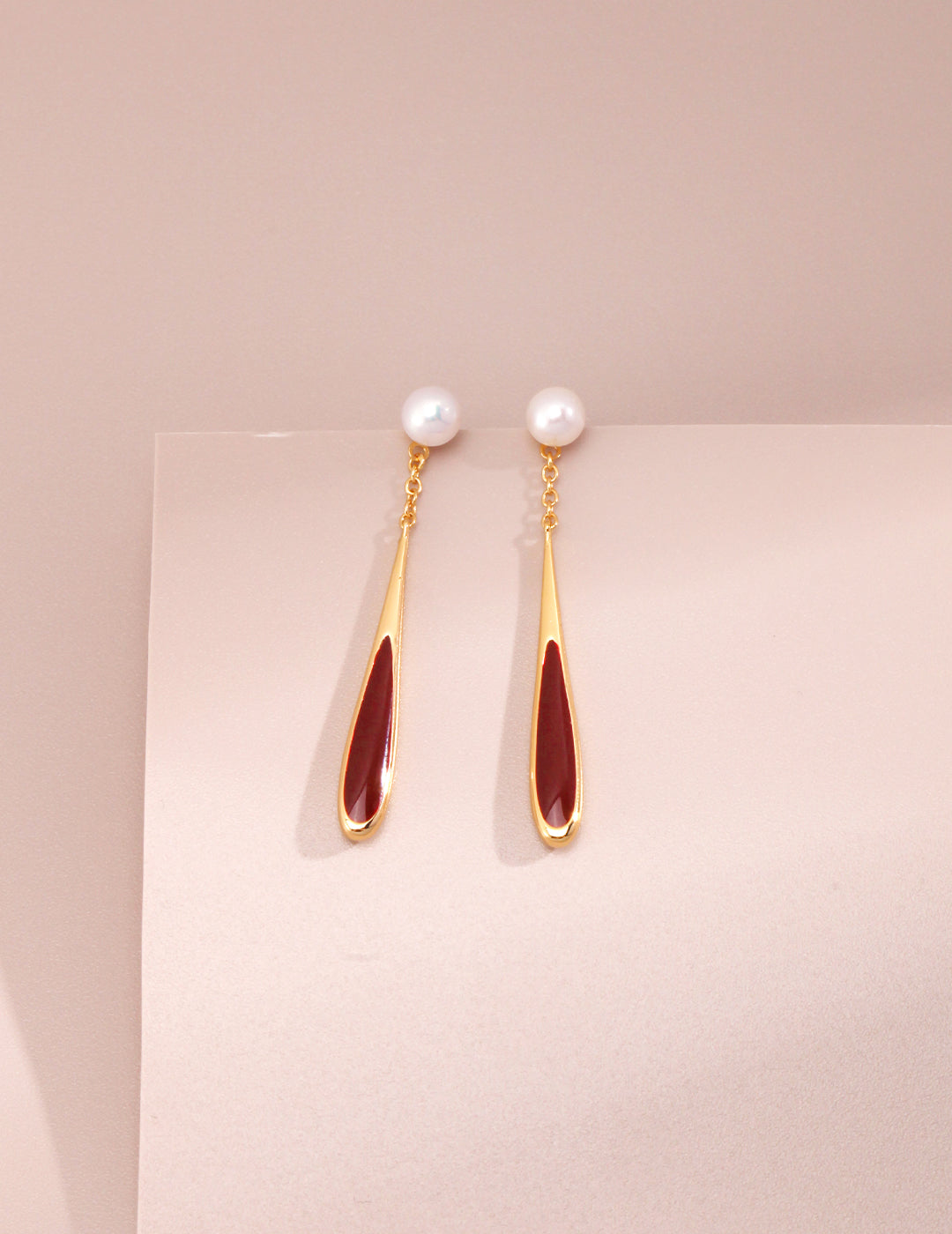 Elegant Silver Red Drip Glaze Teardrop Pearl Earrings - Vintage Gold Finish