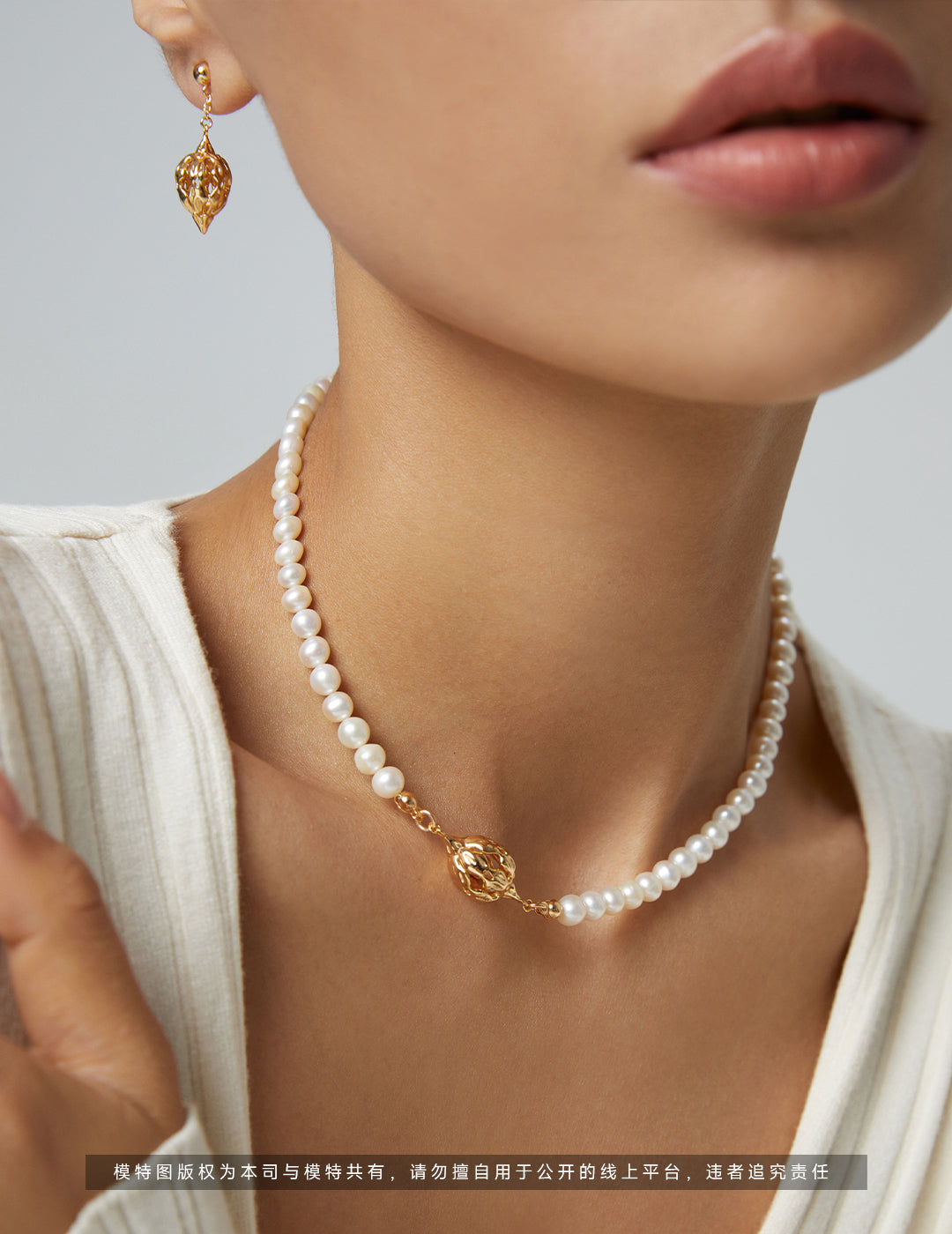 Nature-Inspired Floral Cluster Pure Silver Pearl Necklace - In Vintage Gold and White Gold